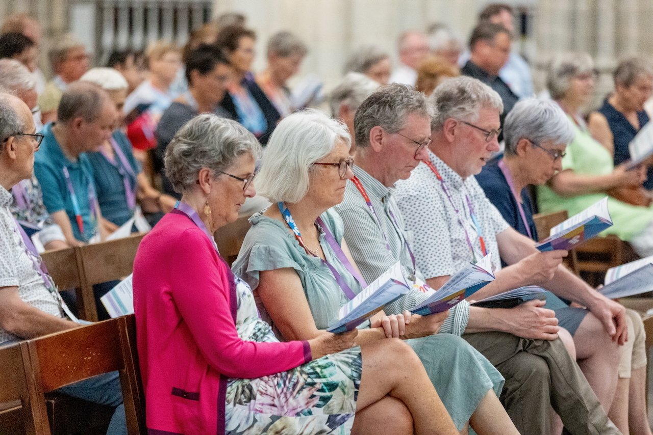 Workshops - ateliers - lezingen - panelgesprekken - ideeënmarkt - kunstwerk - zangstonde